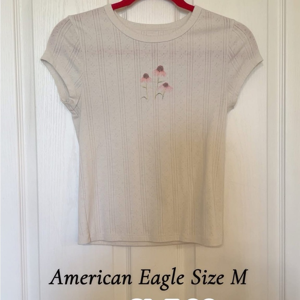 American Eagle Outfitters nice short sleeve top